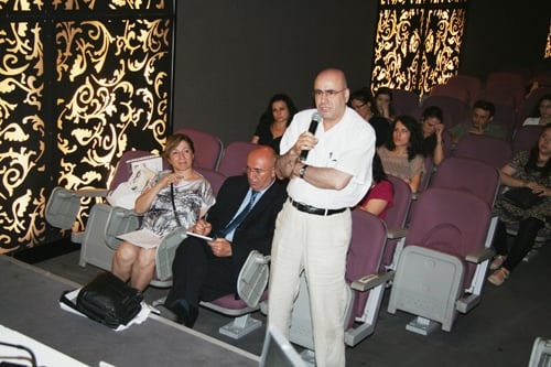 Değişen Yasalar Çerçevesinde Kamudaki Avukatların Sorunları
 - 15