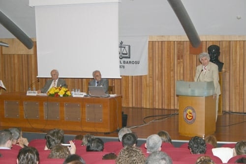 İş Ve Sosyal Güvenlik Hukuku 
Sempozyumu Yapıldı
 - 7