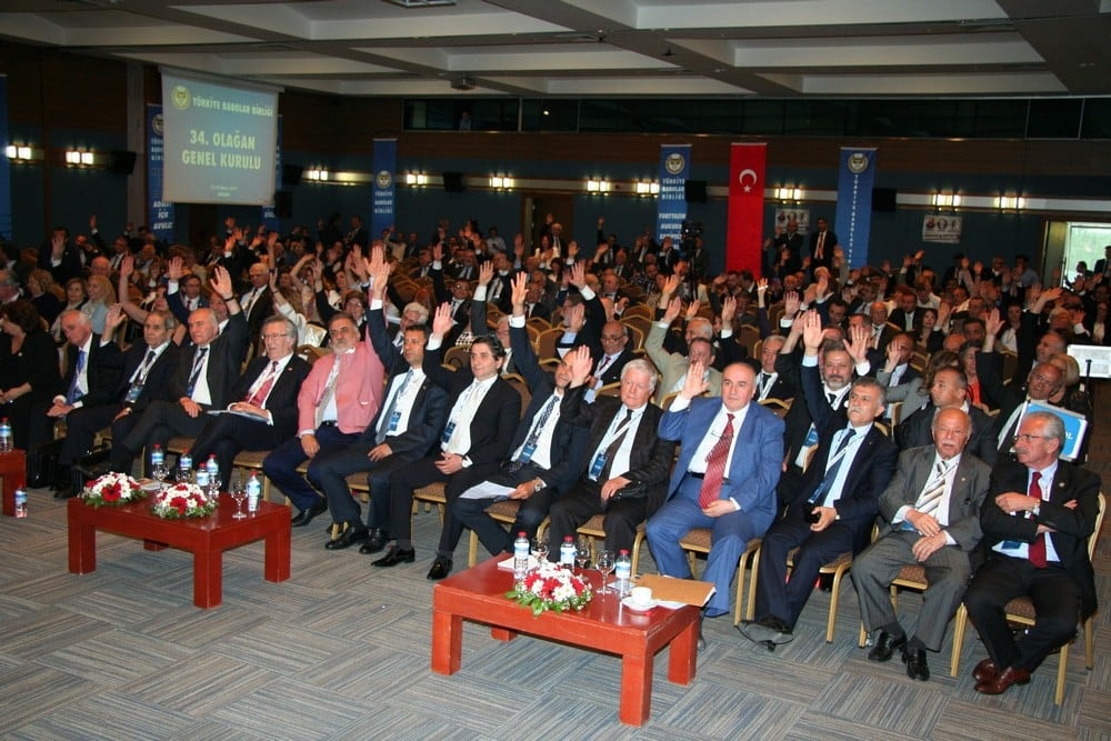 Türkiye Barolar Birliği Başkanlığına Feyzioğlu Yeniden Seçildi - 260