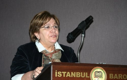 Uygulamada Hukuk Felsefesi Ve Etiğin Önemi  - 1