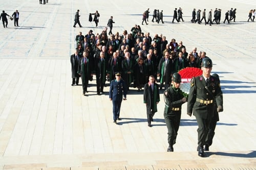 İstanbul Barosu Heyeti Ata’Nın Huzurunda - 15