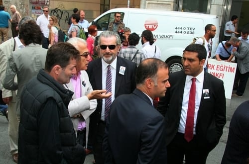 Av. Cengiz Kayıtmazer Son Yolculuğuna Uğurlandı
 - 11