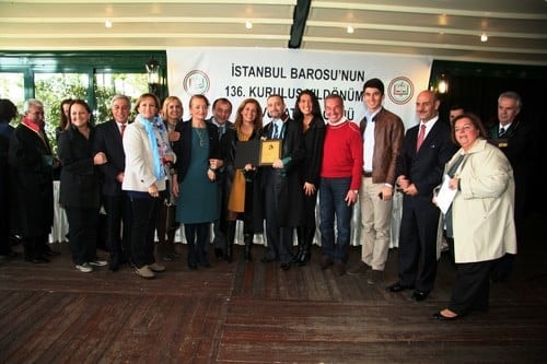 Hukuk Devleti Tesis Edilene, Yargı Bağımsız Olana Kadar, Bedeli Ve Pahası Ne Olursa Olsun Bu Mücadeleyi Birlikte Sürdüreceğiz - 353