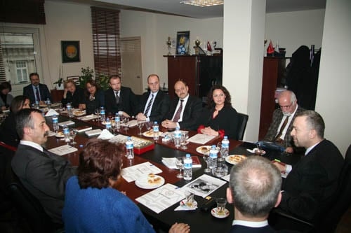 Bursa Barosu Yönetiminden İstanbul Barosuna Destek
 - 3