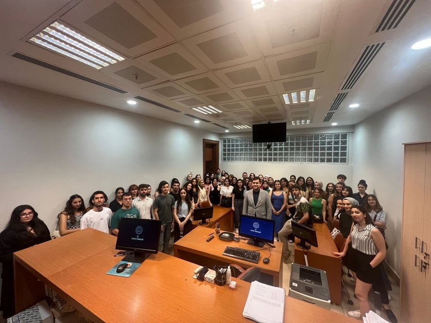 Hukuk Fakültesi Öğrencileri Yaz Programı Tamamlandı - 1