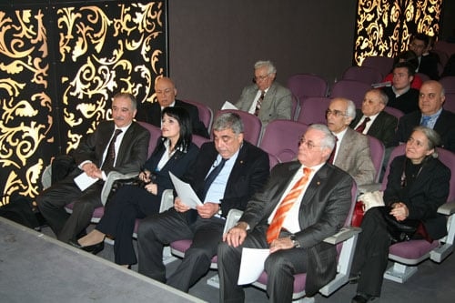 Banka Kredi Kartlarında Tartışma Bitmiyor - 2