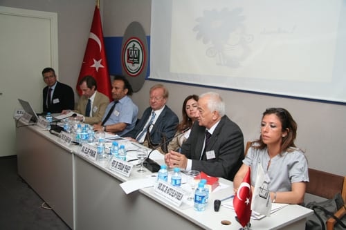 Türk Ve Alman Ceza Hukuklarında Uygulamaya Yönelik Problemlerin Değerlendirilmesi
 - 32