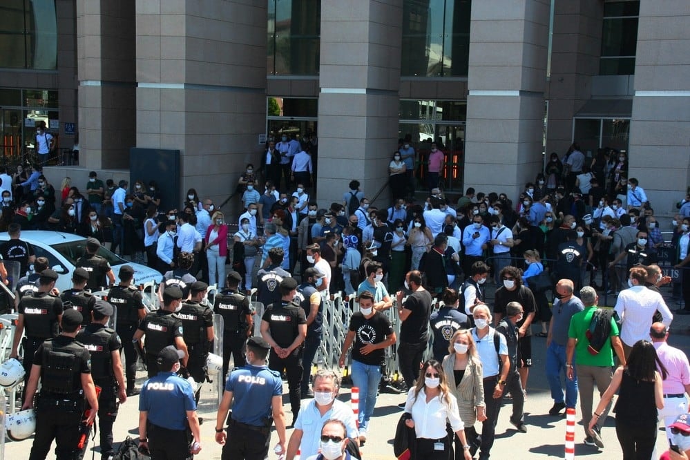 Yasa Yapma Gücünü Silah Olarak Kullananları Uyarıyoruz - 9