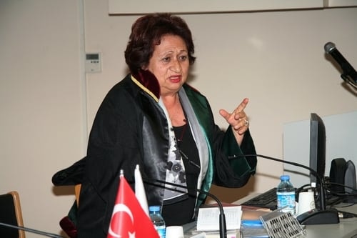 Stajyer Avukatlar Hukuk Devletinin Teminatıdır

 - 30