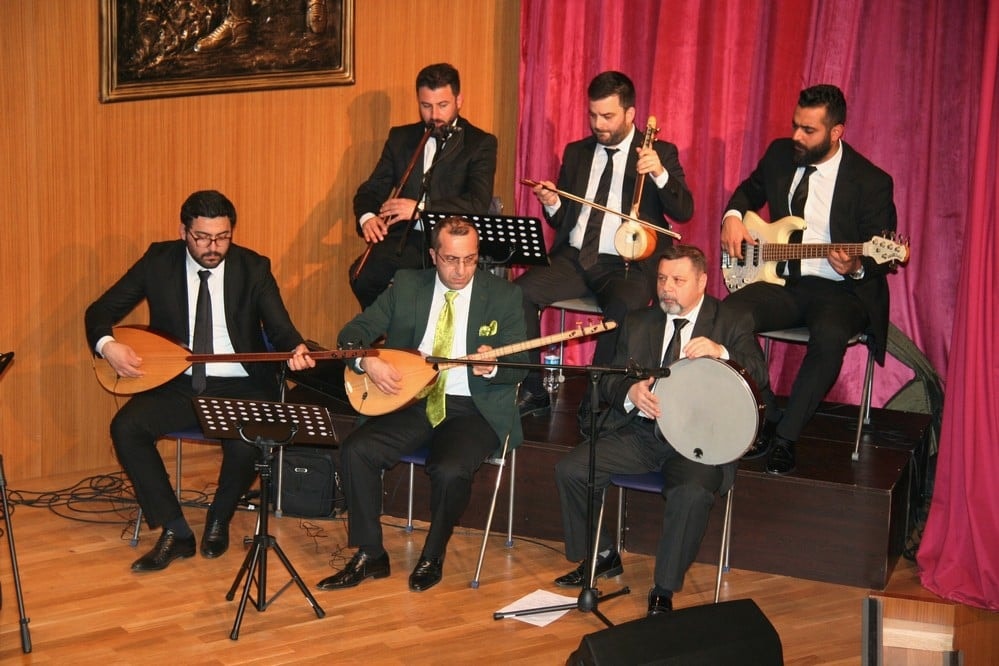 Türk Halk Müziği Koromuzun Konseri - 10