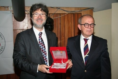 Sendikal Haklar Ve İş Sözleşmeleri Sempozyumu

 - 73