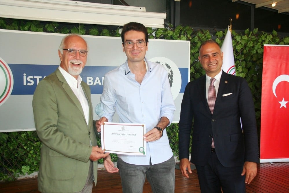 İngilizce Kursunu Tamamlayanlara Sertifikaları Verildi - 13