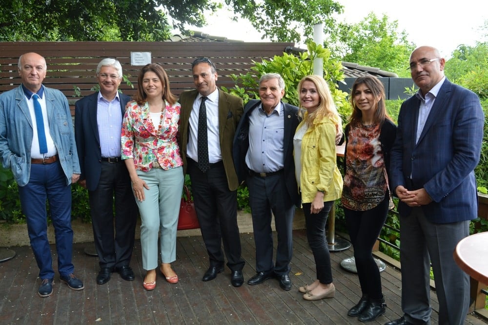 36. Dönem Hukuk İngilizcesi Ve Terminoloji Derslerine Katılanlara Törenle Belgeleri Verildi - 42