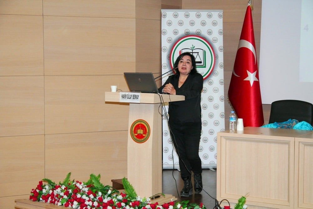 Kadın Hakları ve Aile İçi Şiddet” Konulu Sertifika Programı Devam Ediyor - 73