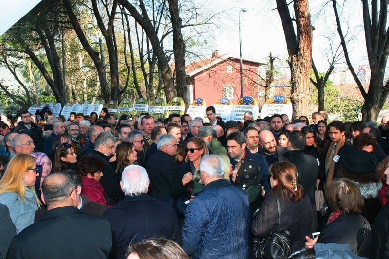 Başkanımız Av. Kazım Kolcuoğlu’nu Son Yolculuğuna Uğurladık - 123