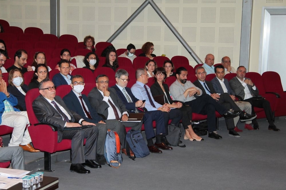 25. İş Hukuku Sempozyumu - 93