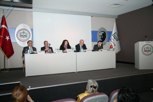 Hak İhlalleri Ve Hak Arama Özgürlüğü Önündeki Engeller

