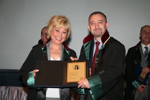 Mesleklerinde 25, 30, 35 Yılını Dolduran Toplam 693 Meslektaşımıza Plaket Verildi
 - 27