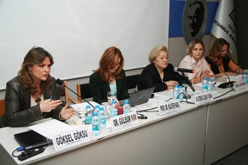 Kadın Cinayetleri

 - 22