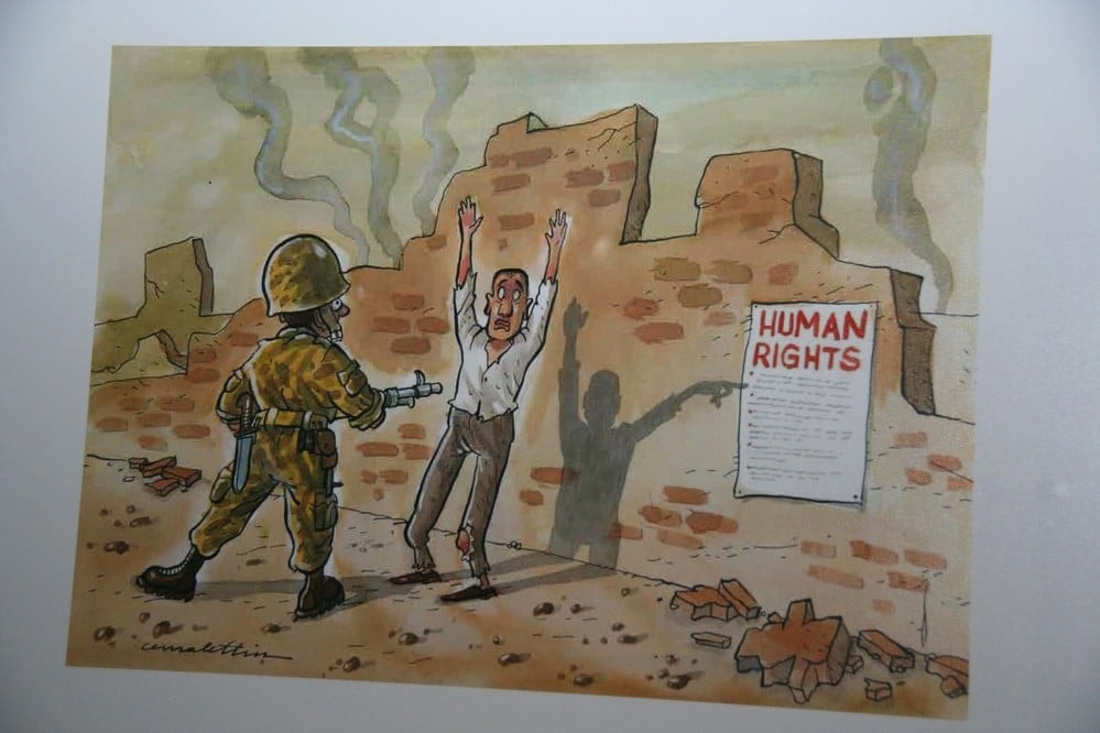 İnsan Hakları Onurlu Yaşamak İçin Gereklidir - 51