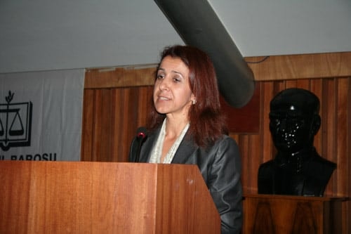 Milletlerarası Mal Satımına İlişkin Birleşmiş Milletler Anlaşmasının

Türk Borçlar Kanunu Çerçevesinde Değerlendirilmesi

 - 4