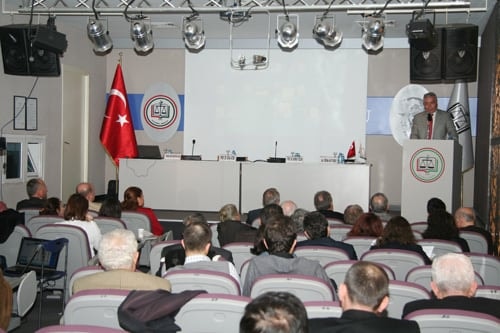 İnsan Haklarında Bir Arpa Boyu Yol
 - 7