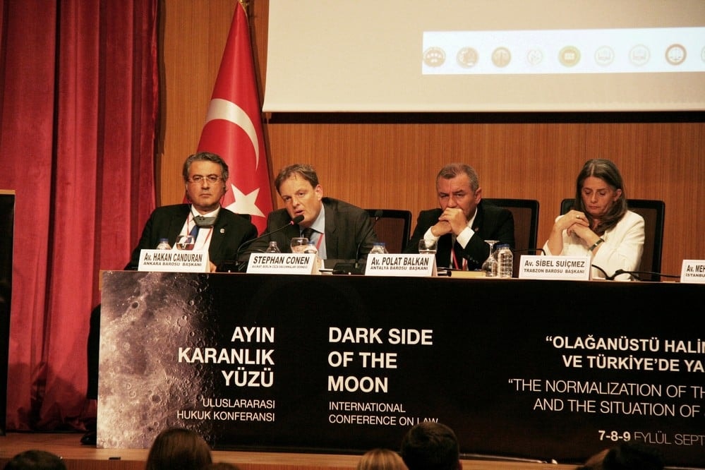 Uluslararası Konferans: ‘Ayın Karanlık Yüzü’ - 113