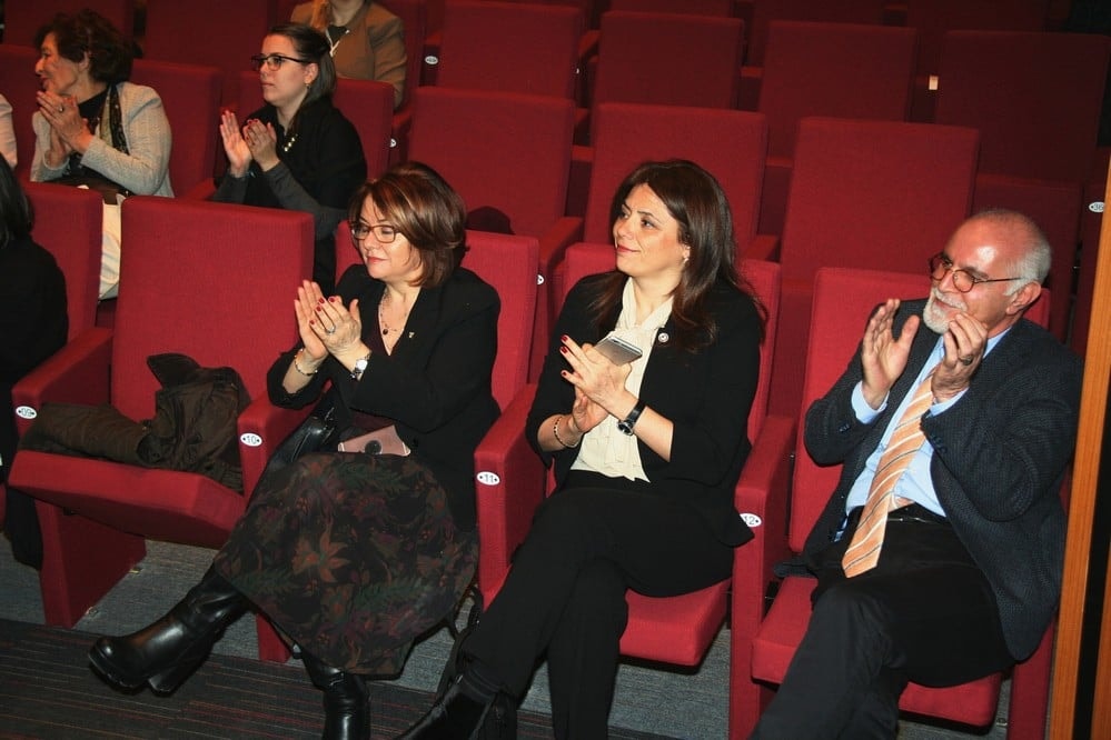 Geçmişten Geleceğe Avukatlık - 49