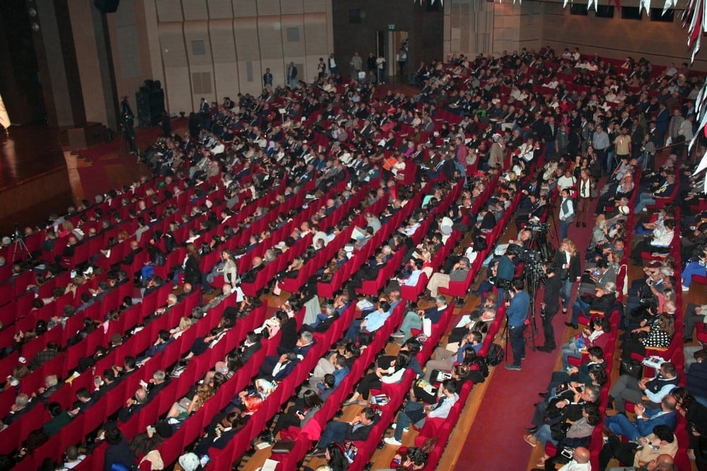 Başkan Durakoğlu Güven Tazeledi - 144