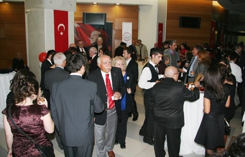 Cumhuriyetimiz 87 Yaşında

 - 18