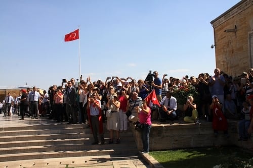 Yeni Adli Yıl Görkemli Bir Alternatif Açılış Töreniyle Başladı
 - 80