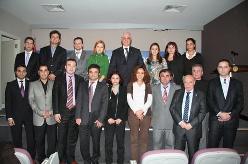 Başkan Av. Muammer Aydın Veda Mesajı Yayınladı

 - 15