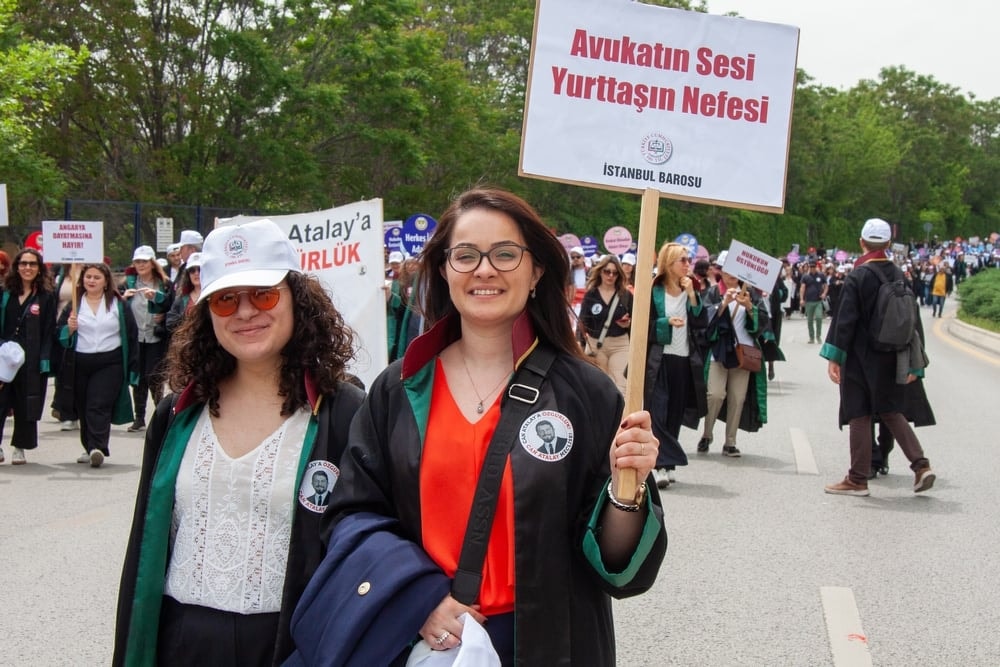 Binlerce Meslektaşımızla “Avukat İçin de Adalet” İçin Ankara’da Bir Araya Geldik - 22