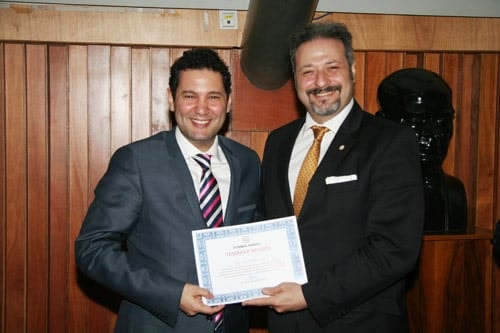 Milletlerarası Mal Satımına İlişkin Birleşmiş Milletler Anlaşmasının

Türk Borçlar Kanunu Çerçevesinde Değerlendirilmesi

 - 67