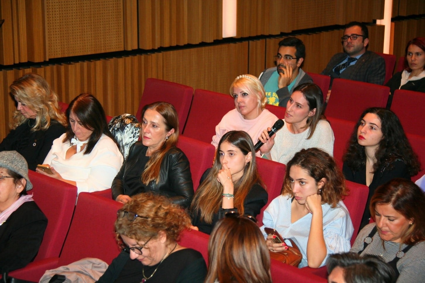 Tutukevindeki Çocukların Yaptıkları Resimler Sergilendi - 62