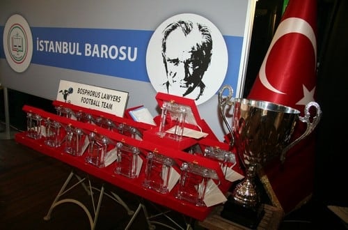 Dünya Şampiyonu Futbol Takımımız Ödüllendirildi 
 - 8