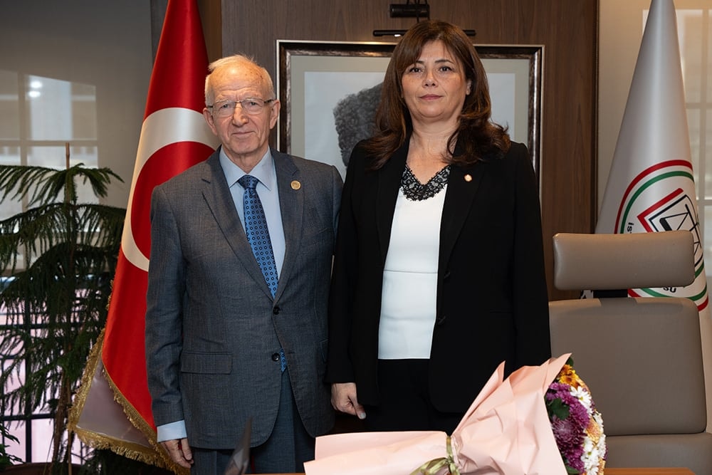  İstanbul Barosu’nun Yeni Başkanı Av. Prof. Dr. İbrahim Kaboğlu Görevini Av. Filiz Saraç’tan Devraldı - 2