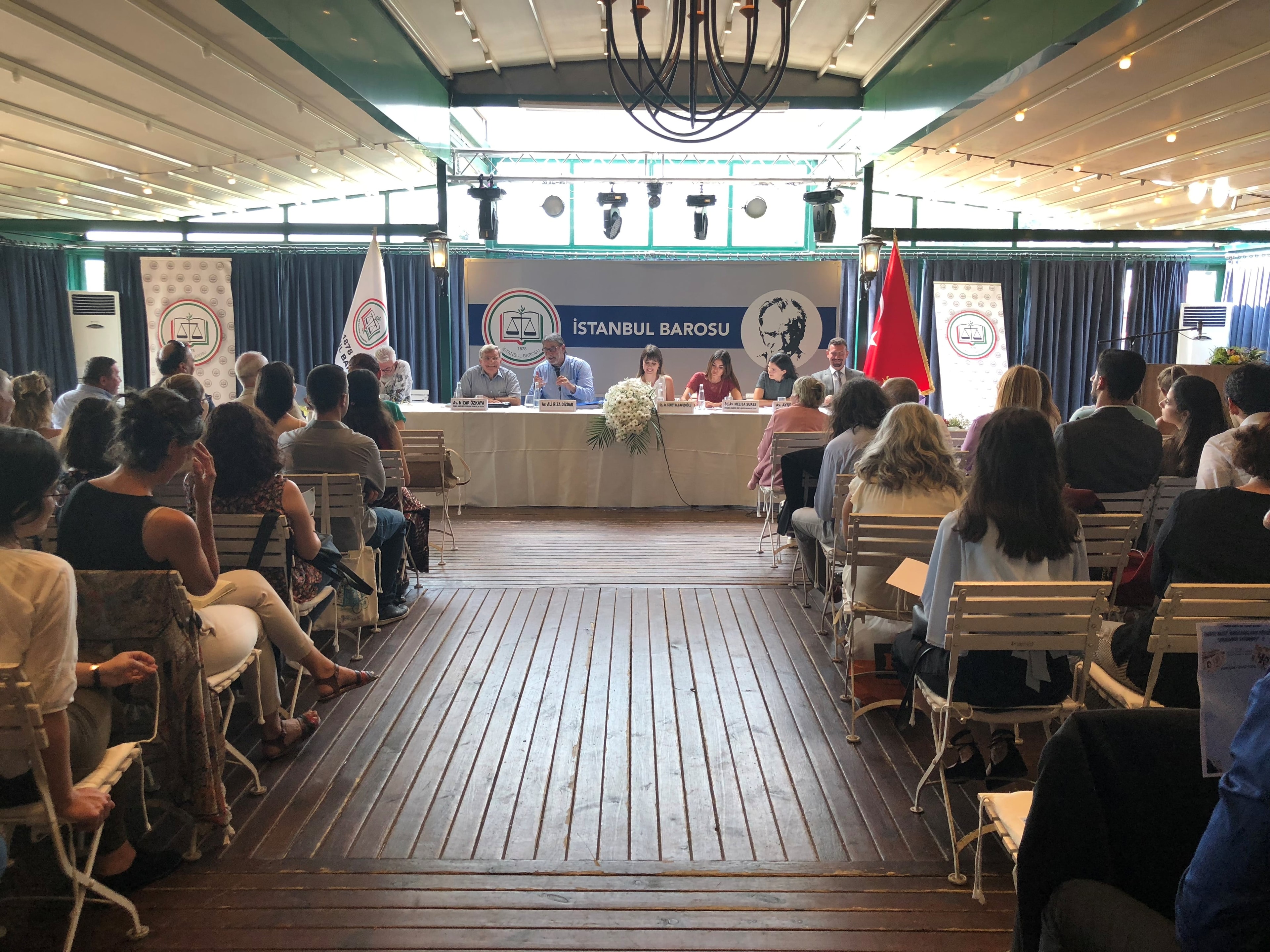 Tarihte Haksız Yargılamaların Gölgesinde Savunma - 27