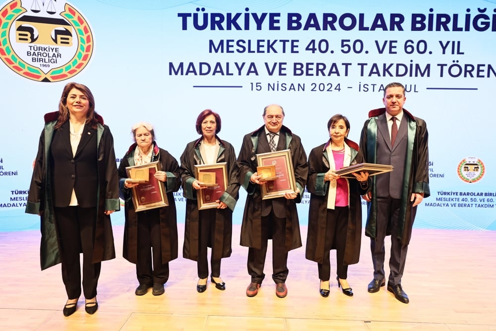 Meslekte 40, 50 ve 60 Yılını Dolduran Meslektaşlarımıza Plaket Verildi - 47