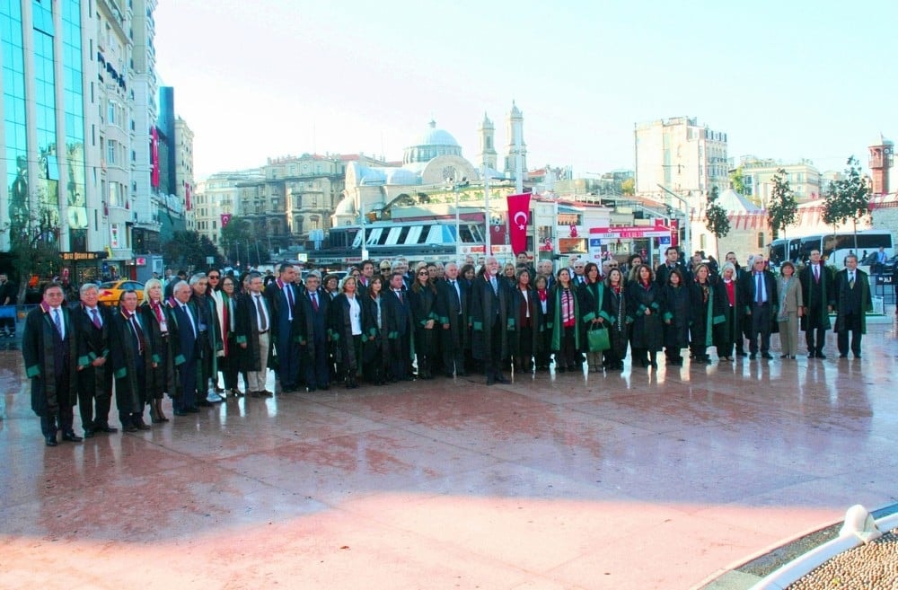 Baromuz Yönetimi Atamızın Huzurunda - 3