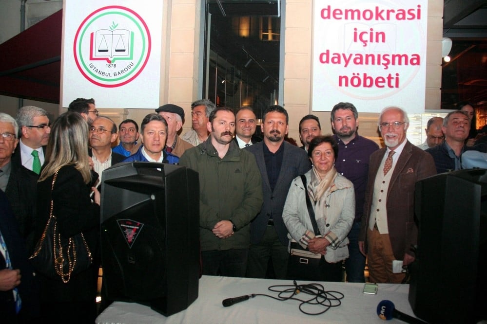 Demokrasi Nöbetine Katılım Genişliyor - 16
