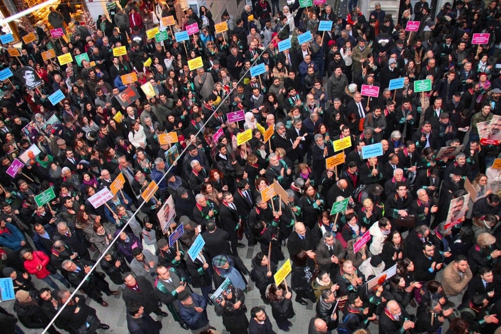 24 Ocak Tehlikedeki Avukatlar Günü - 92