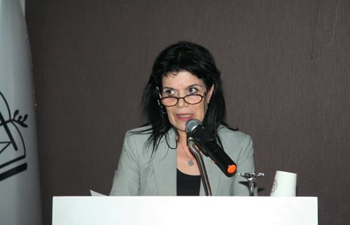 Ülkemizde Avukat Mağdur Durumdadır
 - 23