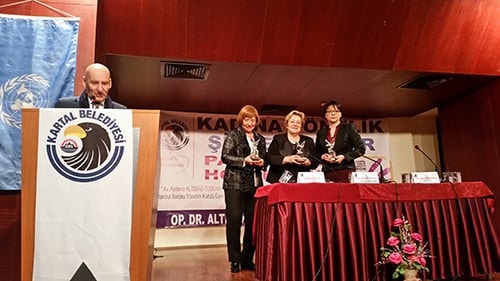 Haklarımızın Bilincinde Olarak Şiddete Karşı Çıkıyoruz

 - 4