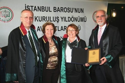 Hukuk Devleti Tesis Edilene, Yargı Bağımsız Olana Kadar, Bedeli Ve Pahası Ne Olursa Olsun Bu Mücadeleyi Birlikte Sürdüreceğiz - 126