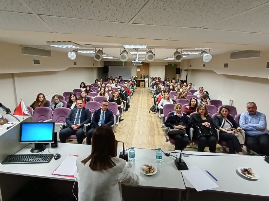 İstanbul Barosu Staj Eğitim Merkezi (SEM) Yeni Dönem Dersleri Yüz Yüze Beyoğlu, Bakırköy ve Maltepe’de Yapıldı - 17