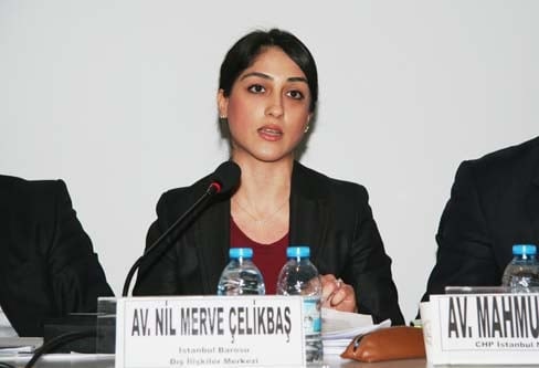 İstanbul Barosu Dış İlişkiler Merkezi Tarafından Düzenlenen
“Sınırlar Ve Sığınmacılar: Bir Suriye Örneği “ Konulu Toplantı Yapıldı - 80