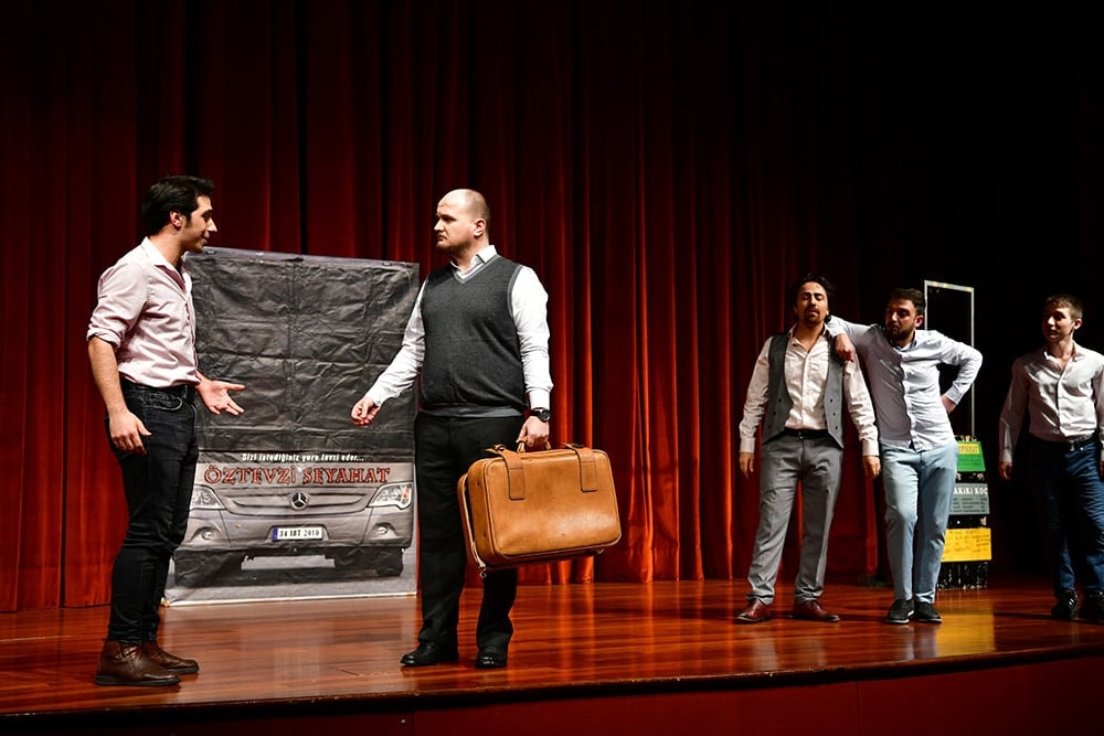 Otogargara Kültür Üniversitesinde - 2