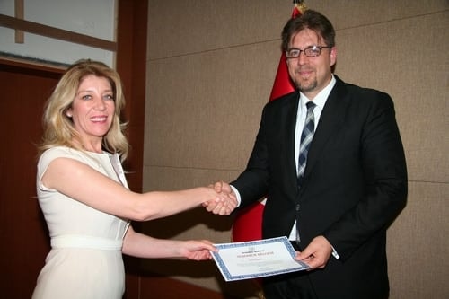 Enerji Piyasalarında Üretici Ve Tüketici Sorunları Iı
 - 19