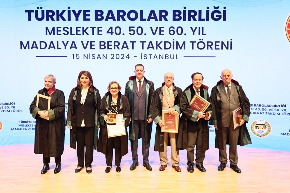 Meslekte 40, 50 ve 60 Yılını Dolduran Meslektaşlarımıza Plaket Verildi - 89